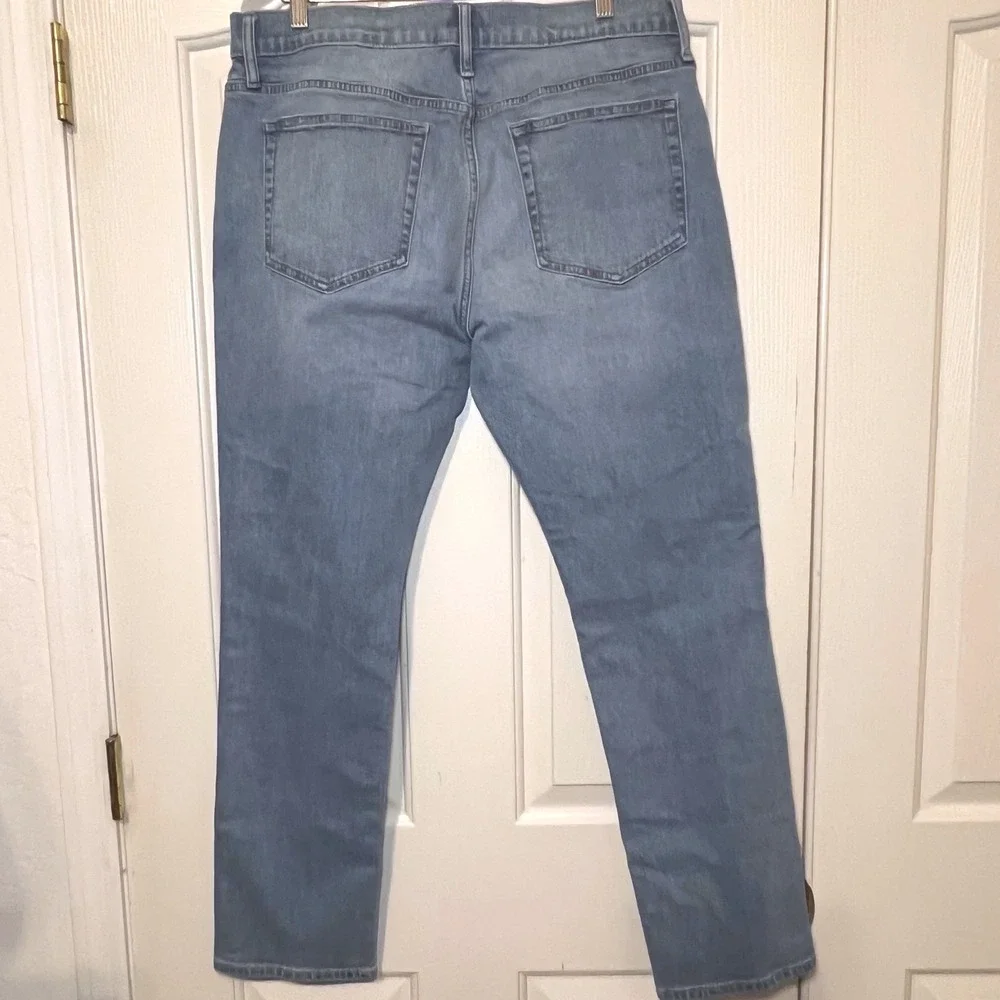 J.Crew Flex Slim Fit Jeans Mens 36x30 Light Wash Blue Denim Stretch Casual
